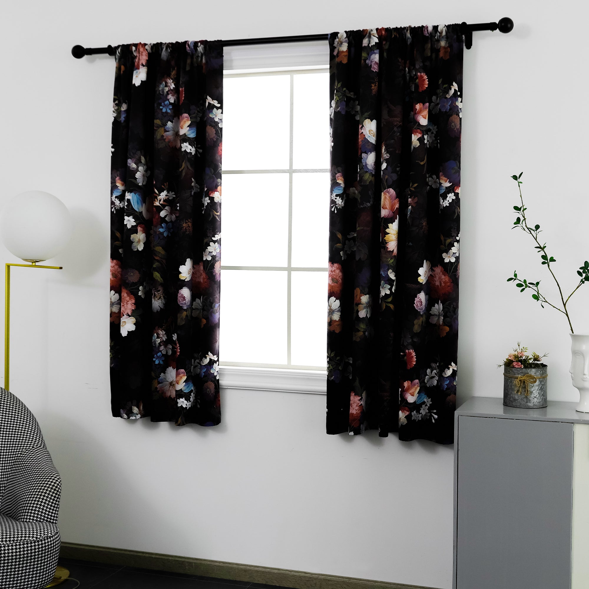 Rod Pocket Window Curtains Thermal Insulated Room Darkening Curtains Blackout Floral Drapes Window Curtain 2 Panels for Living Room Bedroom Kitchen
