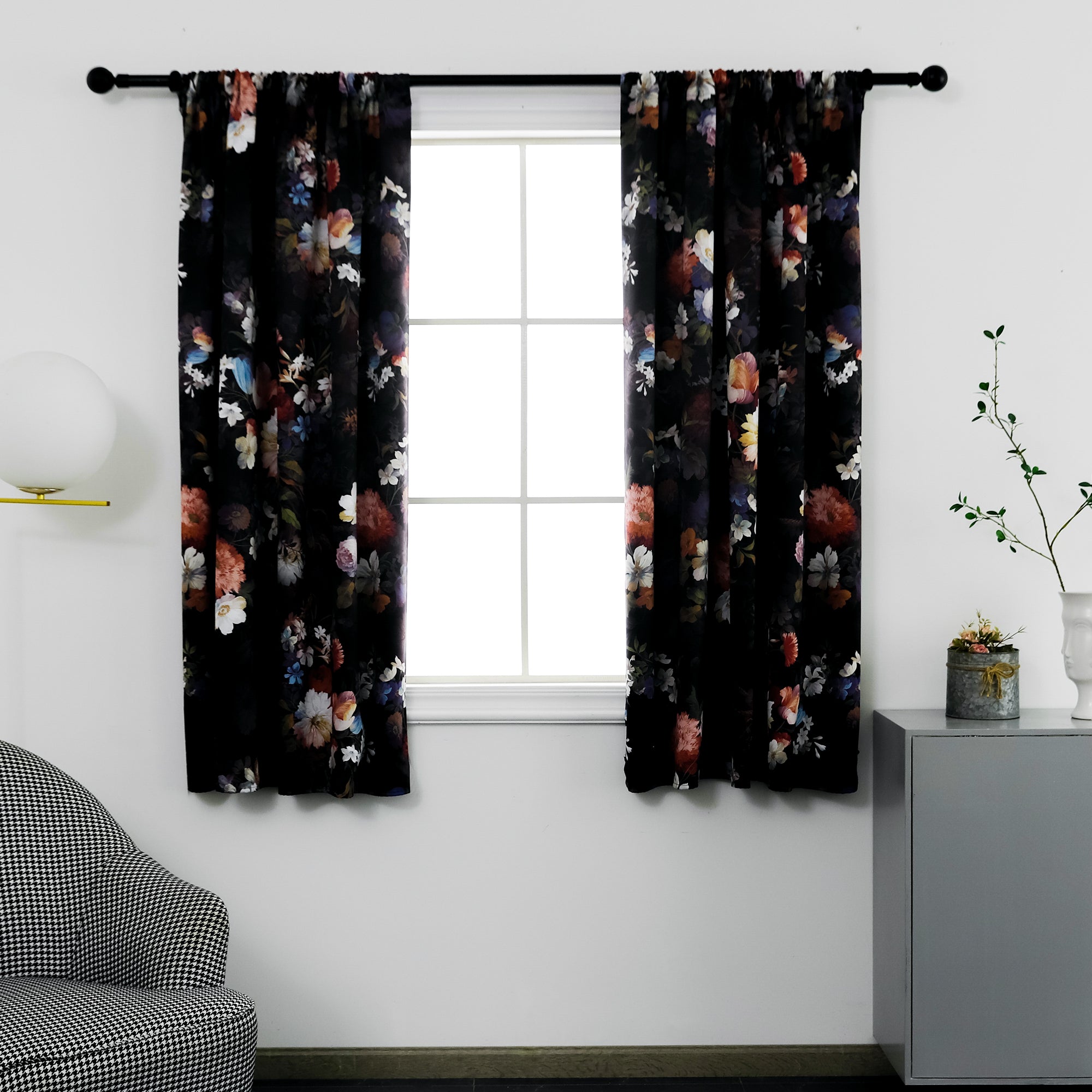 Rod Pocket Window Curtains Thermal Insulated Room Darkening Curtains Blackout Floral Drapes Window Curtain 2 Panels for Living Room Bedroom Kitchen
