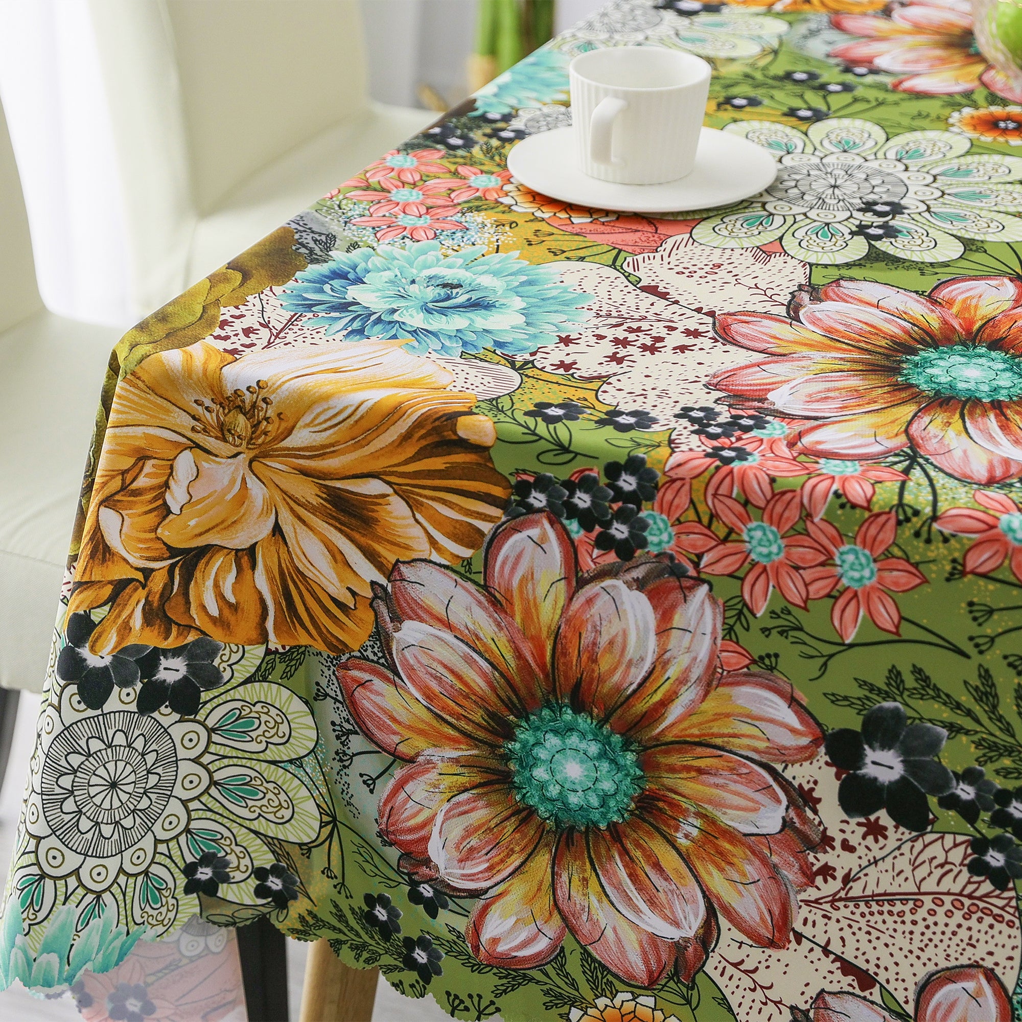 Original Design Hand Drawing Art Print Scalloped Edge Tablecloth, Washable Water Resistant Microfiber Decorative Table Cover